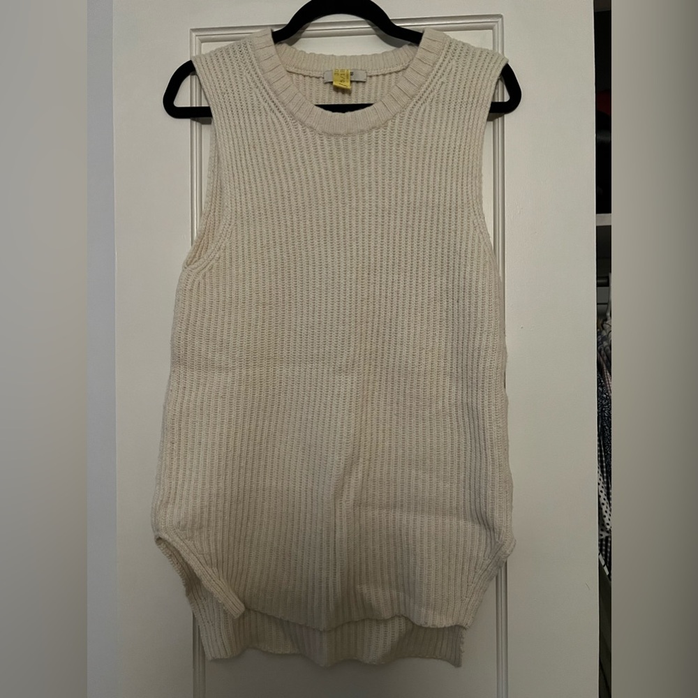 Madewell ivory sleeveless knit sweater size small